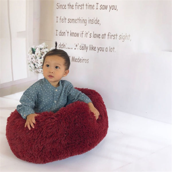 Calming Plush Dog & Cat Bed – Round Fluffy Anti-Slip Pet Bed